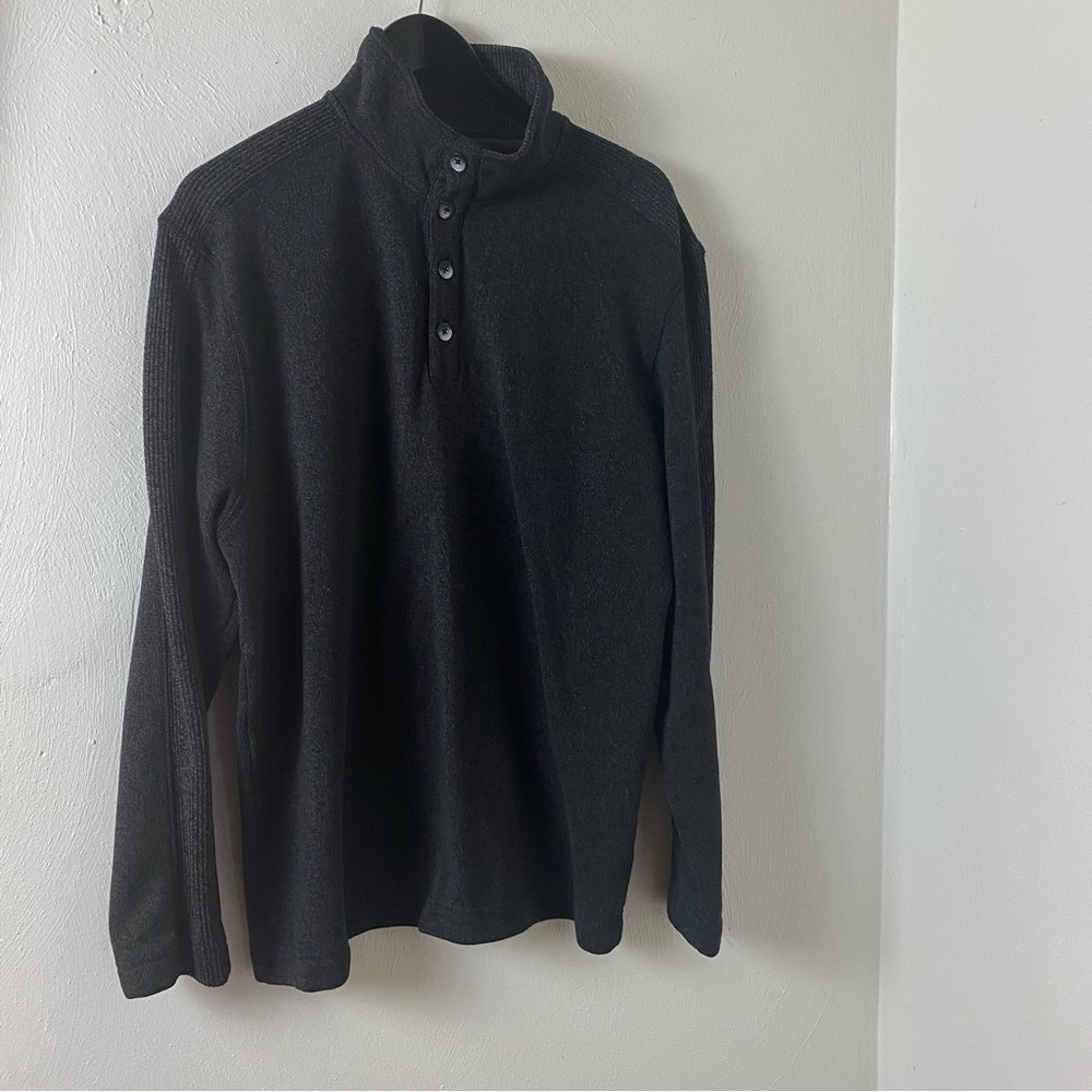 Van Heusen Charcoal Gray Men Pullover Sweater. Sz XL
